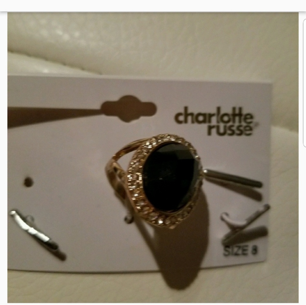 Ring - Picture 4 of 4